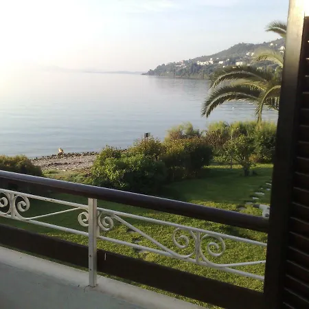 Lefkada Beachfront Nikiana