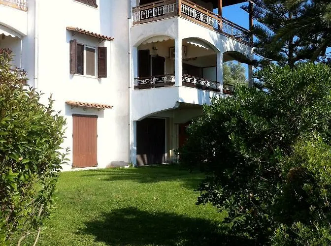 Дом отдыха Lefkada Beachfront