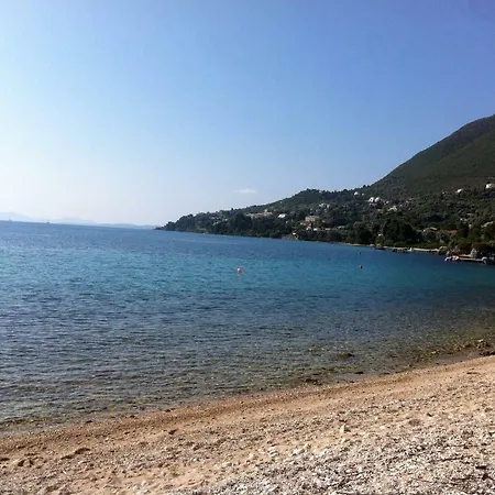 Lefkada Beachfront Hébergement de vacances *